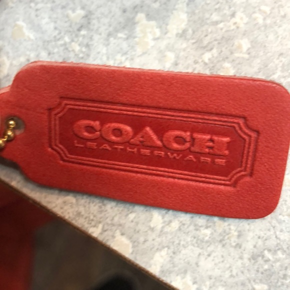 Coach Hangtags - Picture 7 of 7